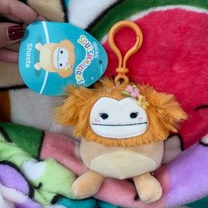 Squishmallows 3” Shasta The Bigfoot Clip